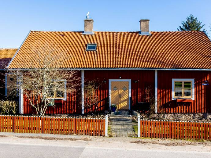 6 rok · 206 m² · Stora vägen 76