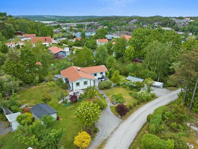 2 rok · 78 m² · Skåpesund 25
