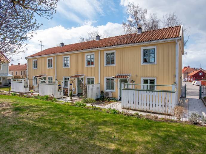 4 rok · 110 m² · Strågatan 1A