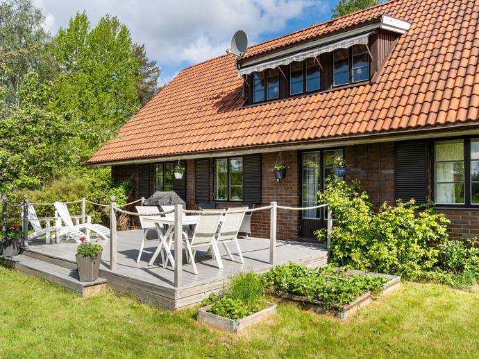 155 m² · Tre systrars väg 11