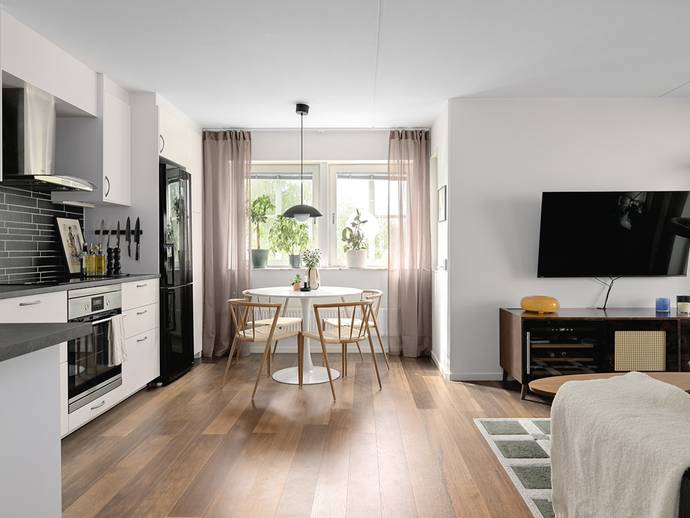 3 rok · 52,7 m² · Hissjövägen 24
