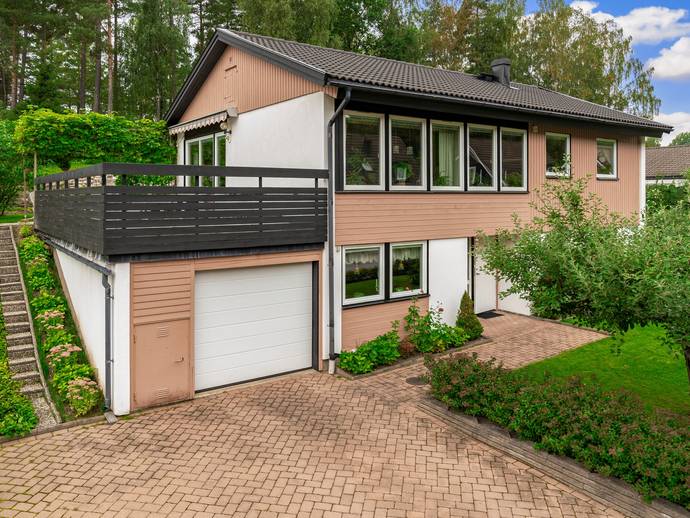 5 rok · 132 m² · Husarvägen 36
