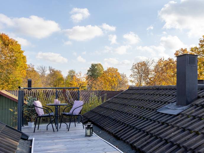 6 rok · 146 m² · Farmors backe 6