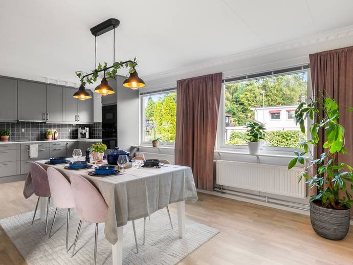 4 rok · 128 m² · Smedvägen 40