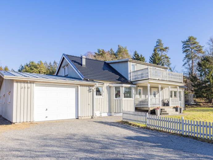 7 rok · 143 m² · Skårby station 350