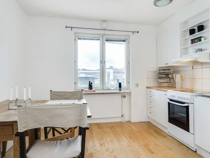 1 rok · 41 m² · Eriksgatan 25 B