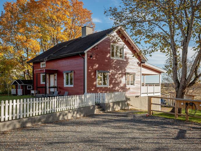4 rok · 145 m² · Årsundavägen 955