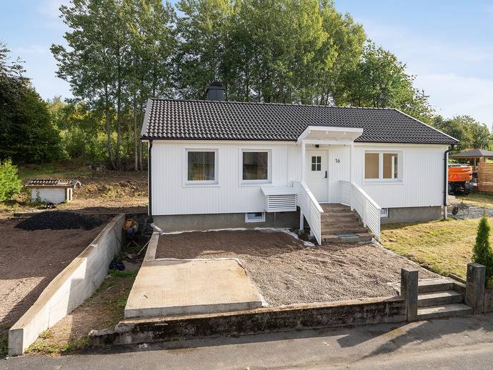 4 rok · 85 m² · Skogsvägen 16
