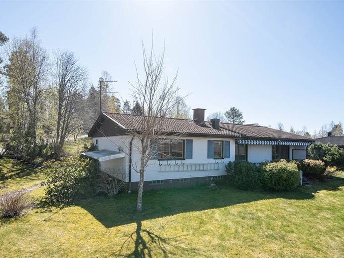 4 rok · 124 m² · Lingonstigen 18
