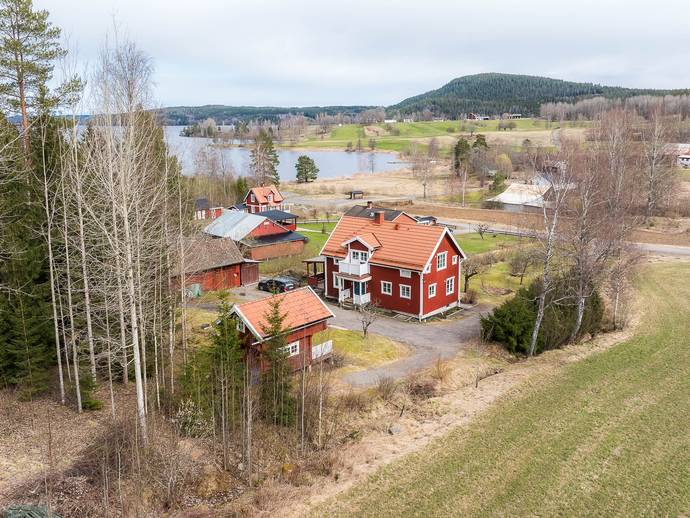4 rok · 138,9 m² · Skarbol Granbo 1