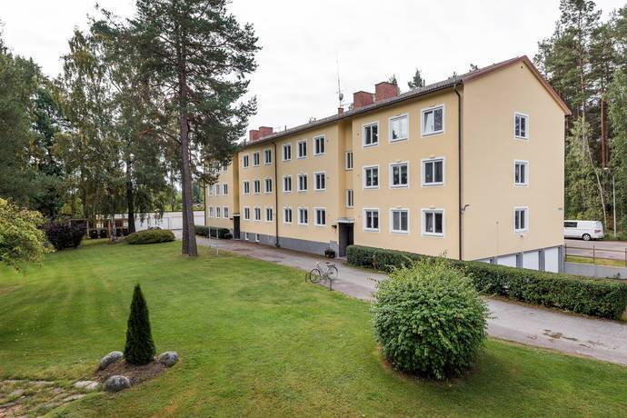 3 rok · 64 m² · Paradgatan 1