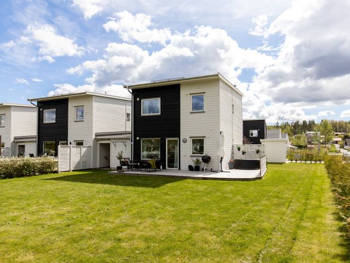 4 rok · 108 m² · Drevevägen 19K