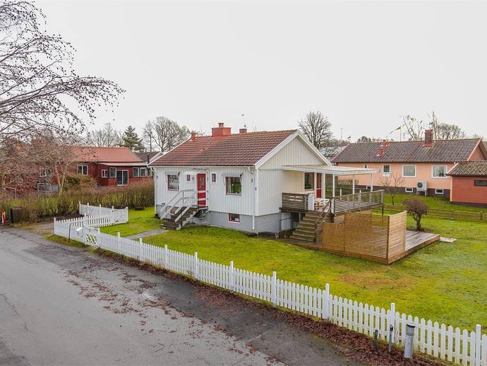 3 rok · 64 m² · Smultronvägen 3