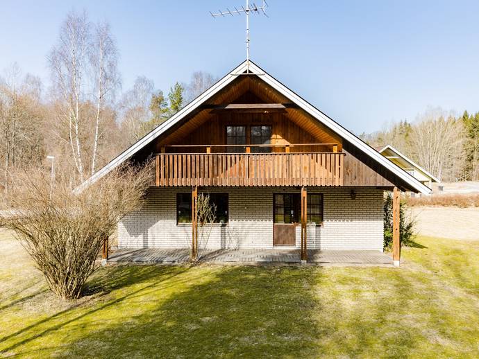 5 rok · 170 m² · Kärrmarksvägen 14