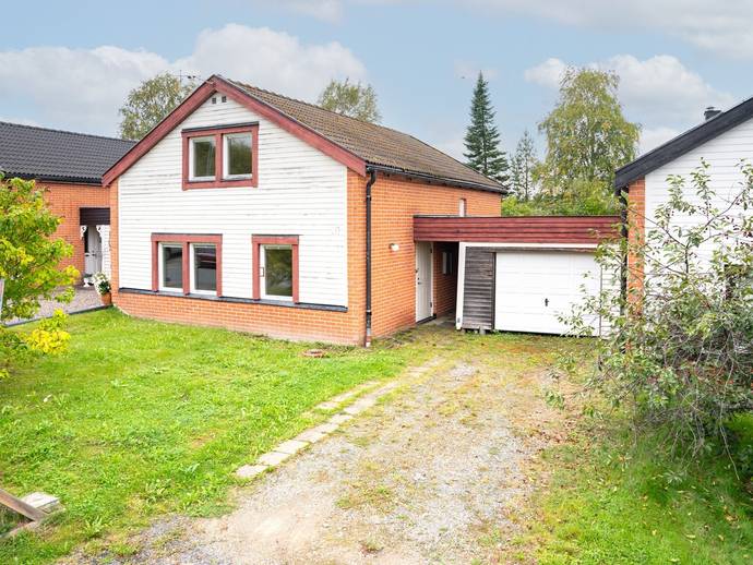4 rok · 108 m² · Rödstaringen 26