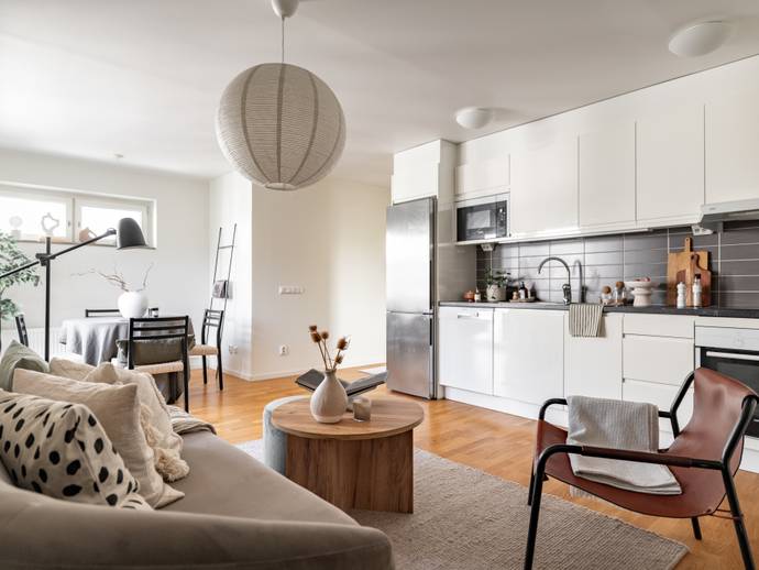 2 rok · 47 m² · Tellusborgsvägen 94, vån 5