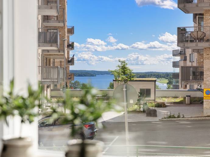 3 rok · 75,5 m² · Ringvägen 10, entréplan