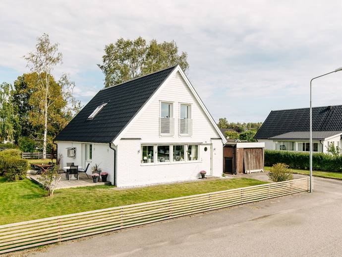 6 rok · 156 m² · Transtigen 13