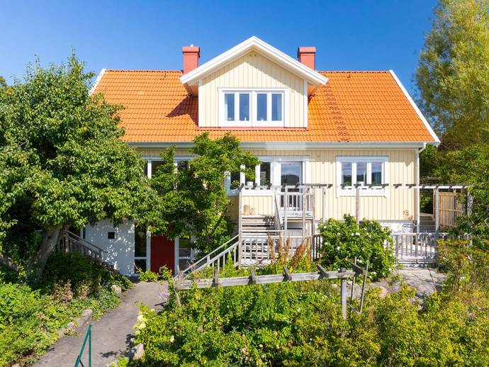8 rok · 185 m² · Fredkullagatan 14