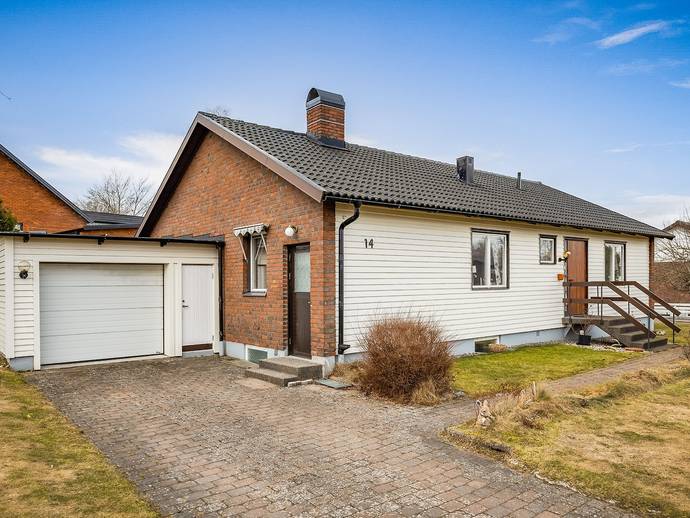 4 rok · 94 m² · Norra vägen 14