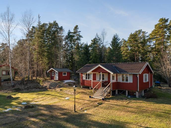 3 rok · 50 m² · Hambosvängen 9