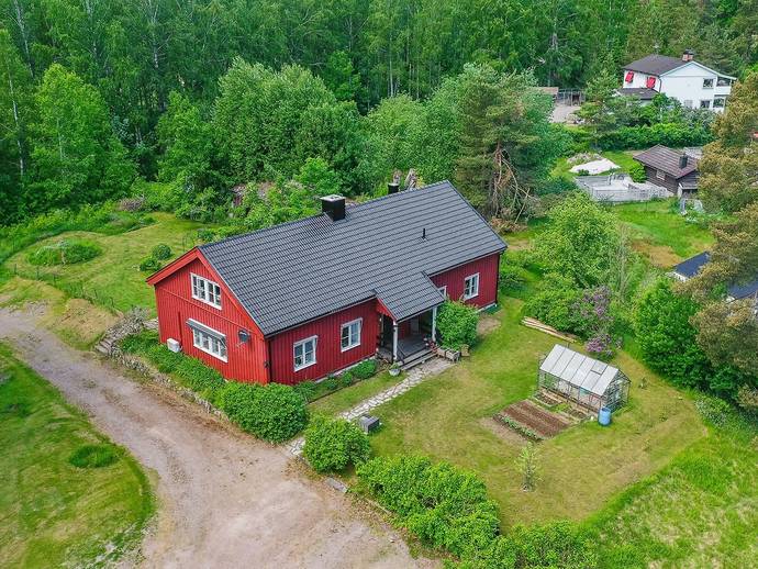 5 rok · 219 m² · Nyströmsvägen 4