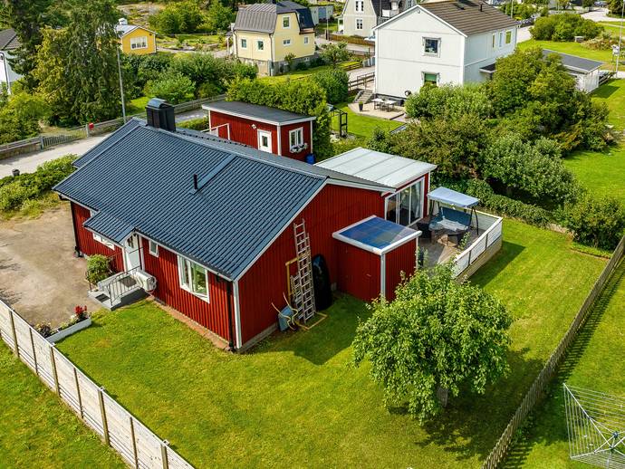 3 rok · 96 m² · Byggarlasses väg 16
