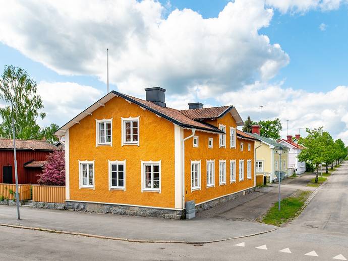 8 rok · 230 m² · Nygatan 25