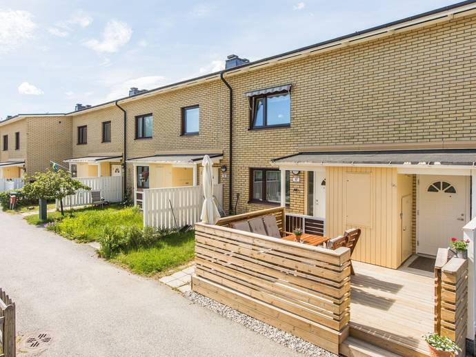 3 rok · 81,5 m² · Haparandavägen 19