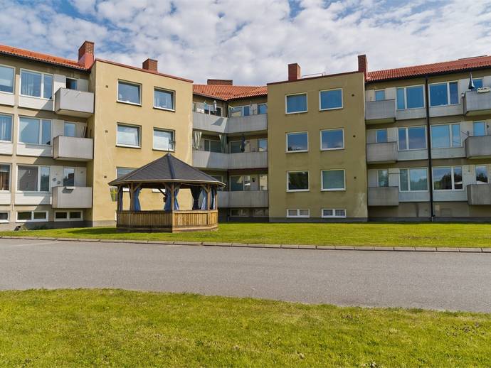 2 rok · 59,5 m² · Bogatan 27