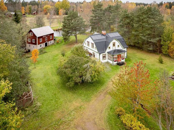 4 rok · 167 m² · Hästbovägen 12
