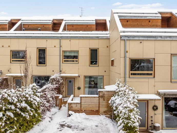 5 rok · 110 m² · Bergåsstigen 2E