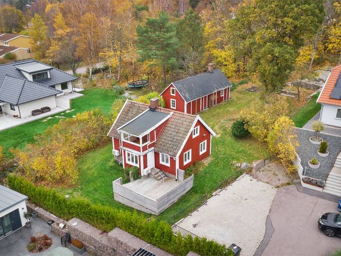 4 rok · 113 m² · Bergsgårdsvägen 36