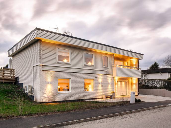 5 rok · 144 m² · Briljantvägen 6
