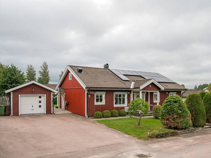 4 rok · 110 m² · Löjtnantsvägen 4
