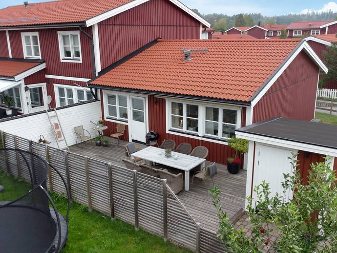 2 rok · 64 m² · Järnåldersringen 653