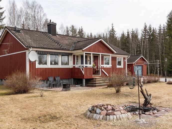 4 rok · 103 m² · Kanonvägen 176