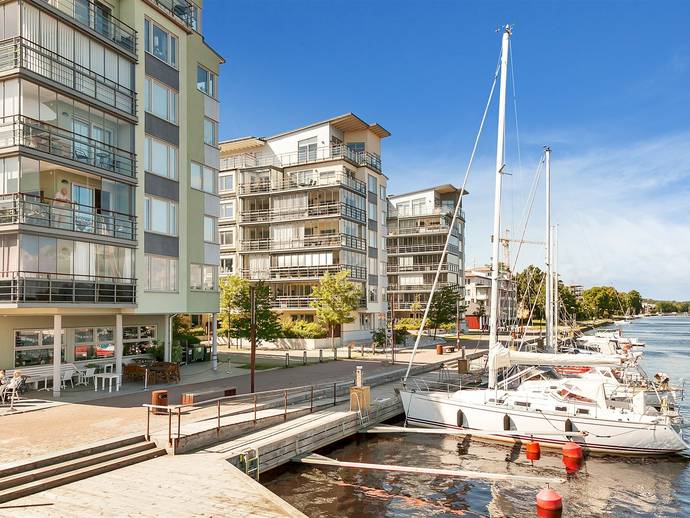 3 rok · 76 m² · Södra Vägen 33