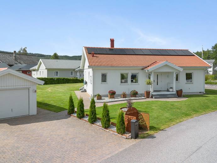 5 rok · 145 m² · Tyfta hages väg 3