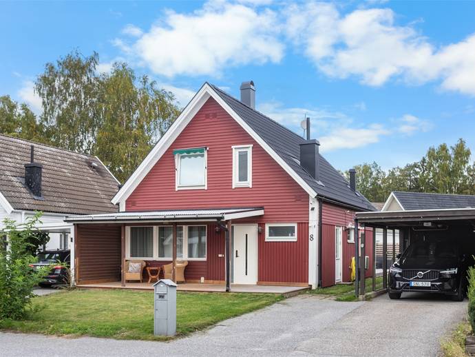 4 rok · 120 m² · Vedstigen 8