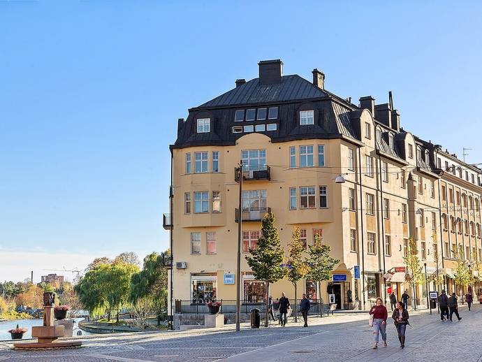 5 rok · 179 m² · Järnagatan 1