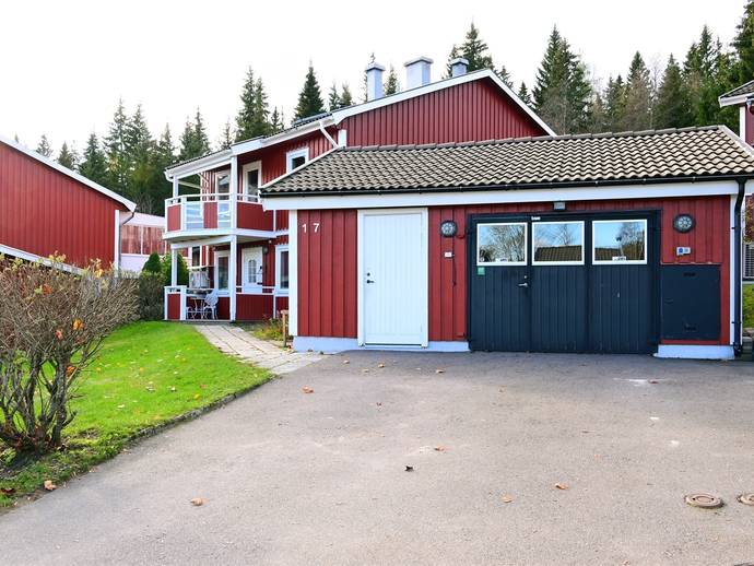 7 rok · 113 m² · Hästskovägen 17