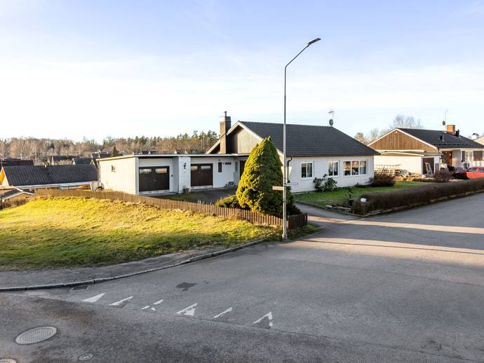 4 rok · 98 m² · Enbärsvägen 20