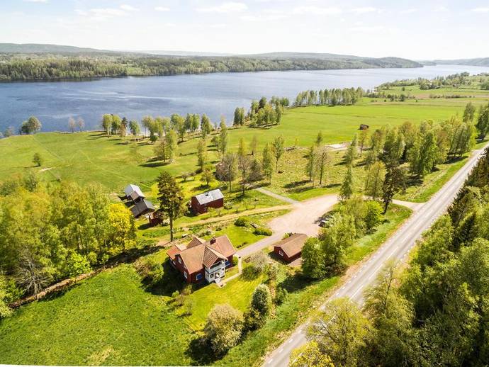 6 rok · 215 m² · Krokbäcken 20