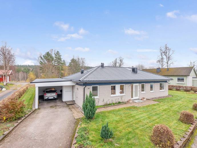 4 rok · 106 m² · Ängemyrsgatan 14