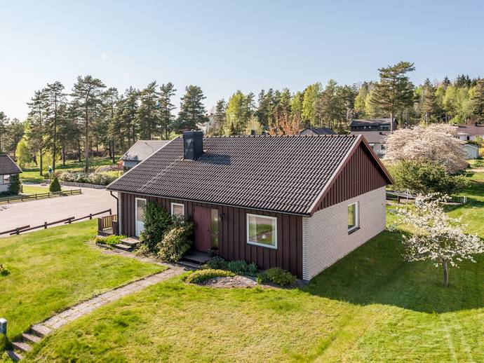 4 rok · 94 m² · Fjällgatan 6