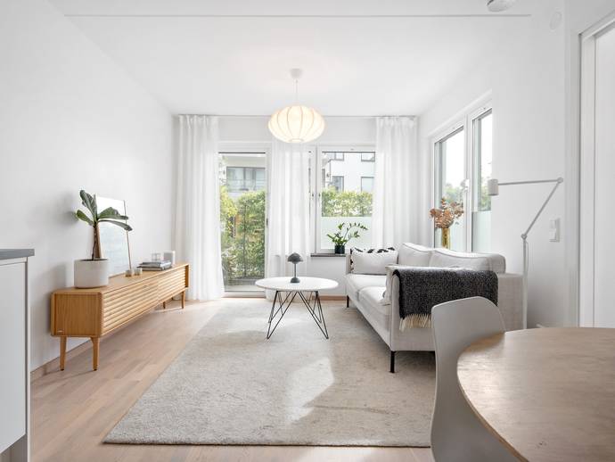 2 rok · 41 m² · Hållövägen 7