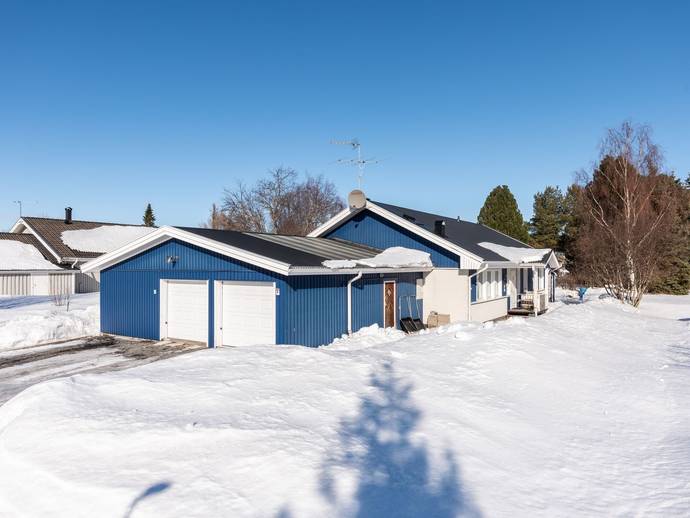 5 rok · 121 m² · Månsgårdsvägen 3