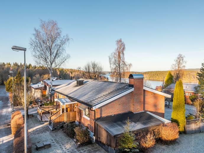 7 rok · 125 m² · Valhallavägen 32