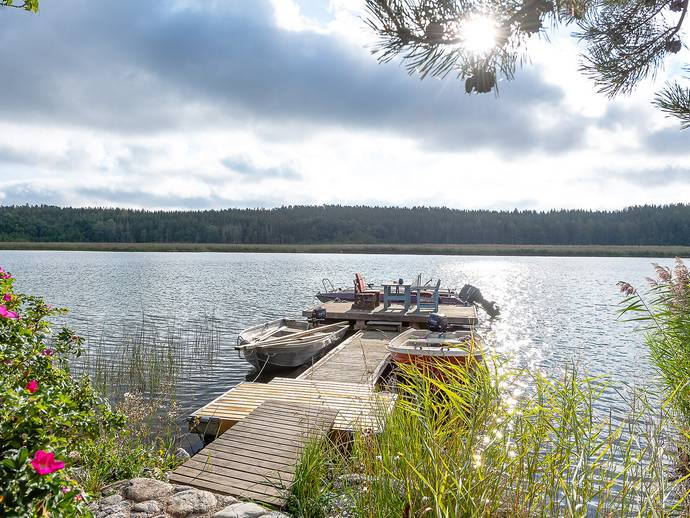 4 rok · 90 m² · Stenskär